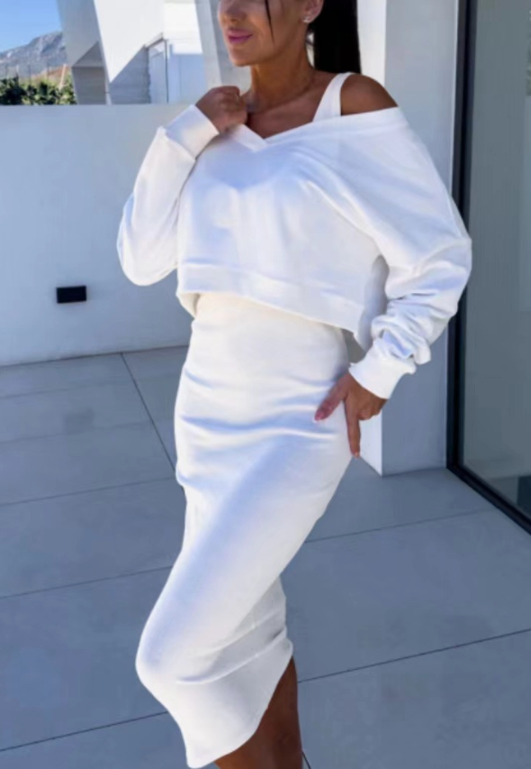 2-Piece Set Sleeveless Dress & Loose V-Neck Pullover